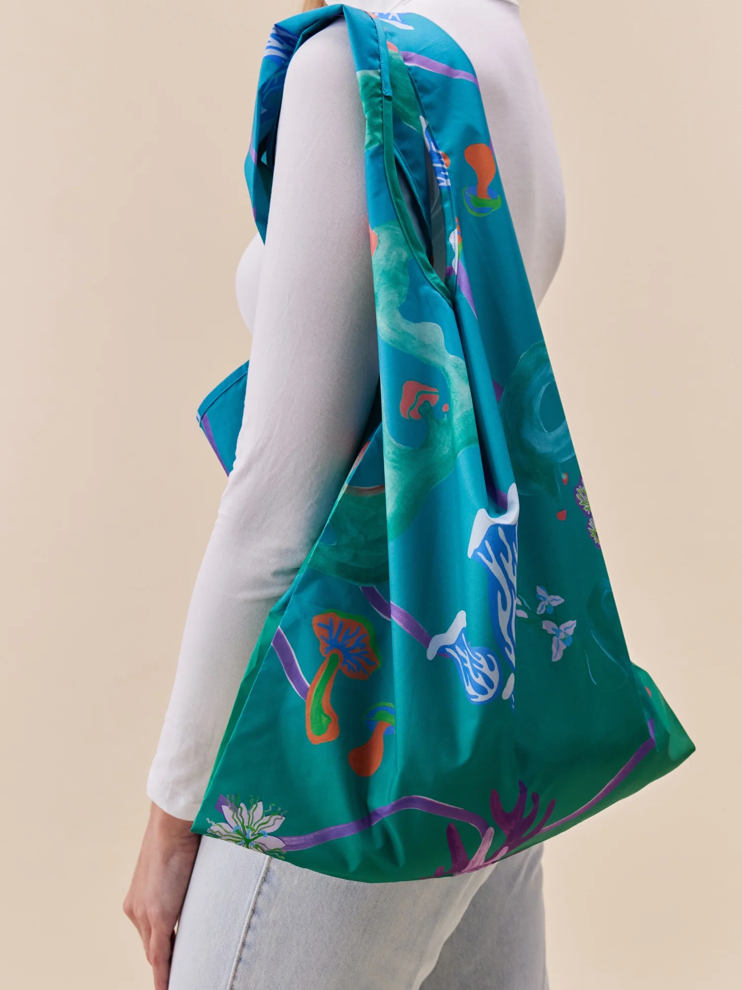 Aqua Fungi Reusable Bag - Image 4